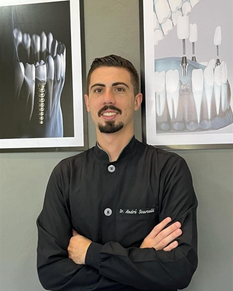 Dr. André Scarcelli